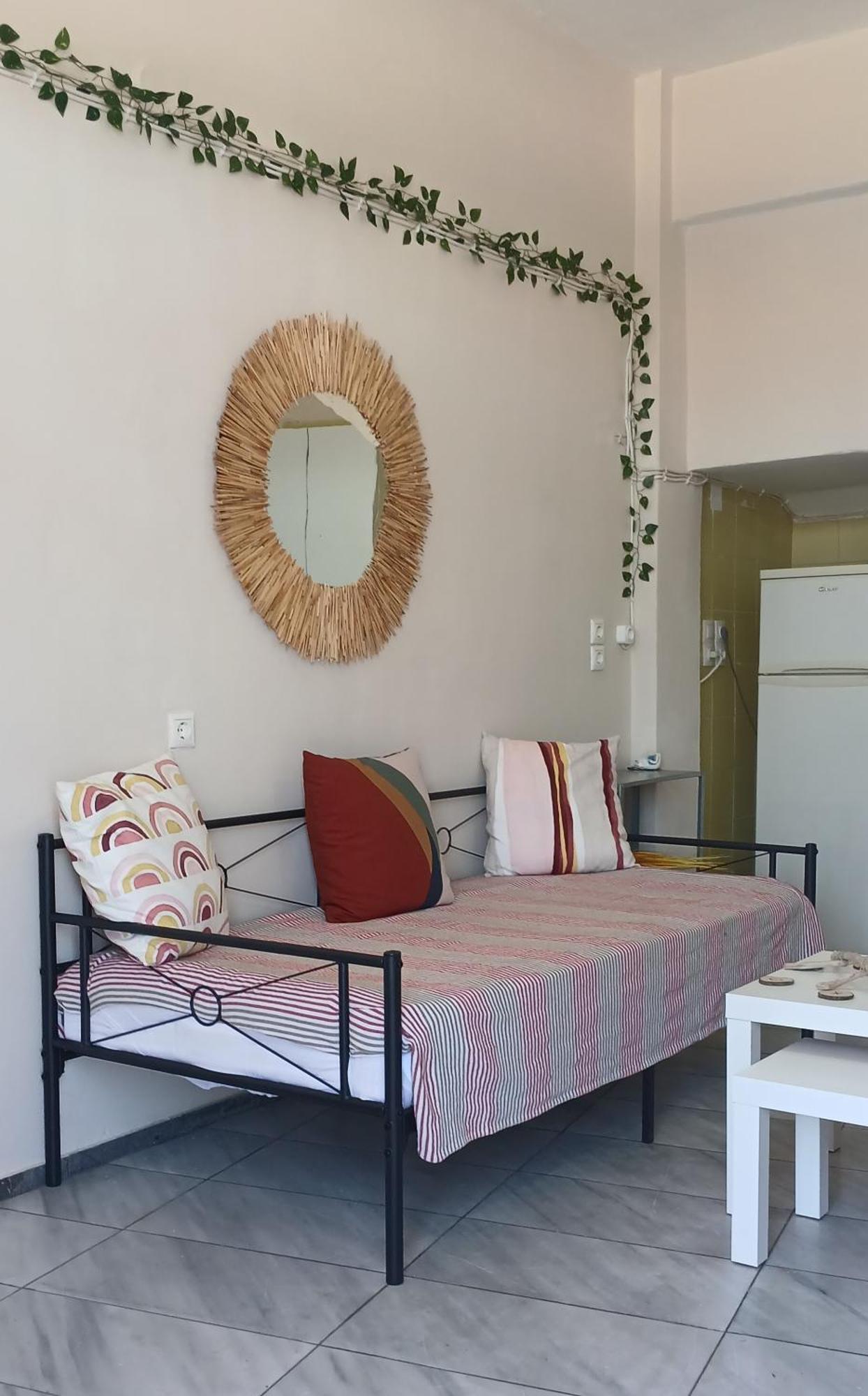 Waterway View Apartment Galatas  Exterior photo